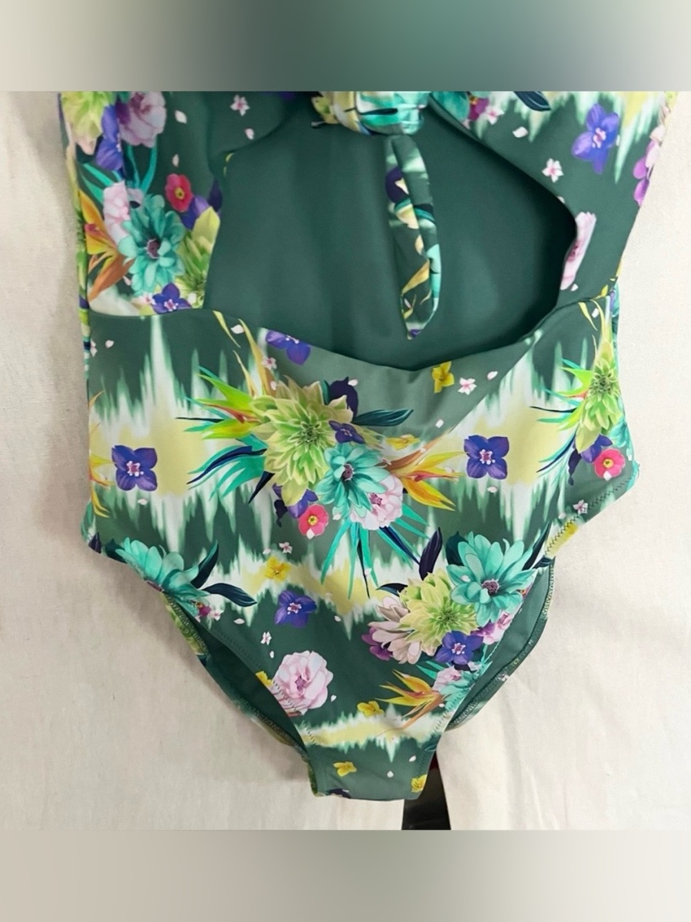 American Eagle x Naito Green Floral Cutout One Piece Swimsuit NWOT Medium - Picture 7 of 11